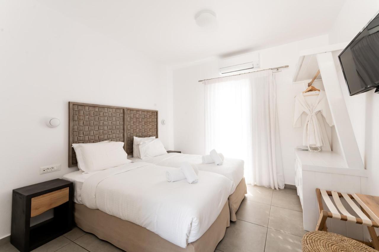 Super Paradise Hotel Luaran gambar